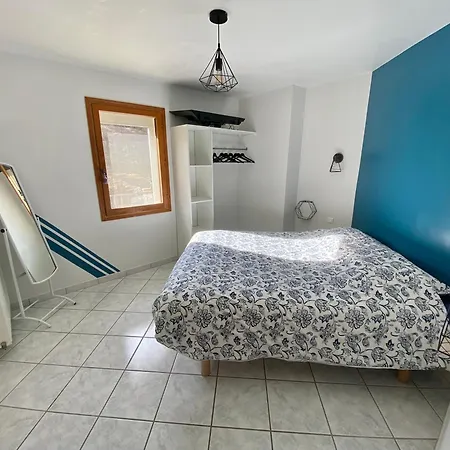 Holiday home Coccinella Les Omergues
